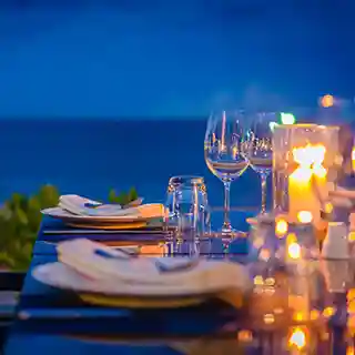 https://www.sqnescapes.sqngolf.com/Sunset dinner