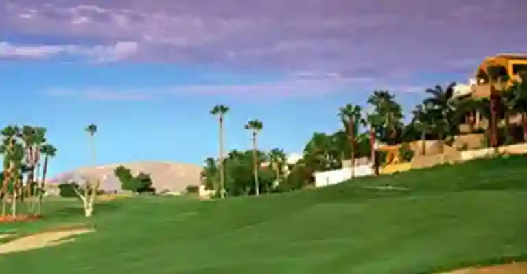 https://www.sqnescapes.sqngolf.com/The Golf Course Los Cabos
